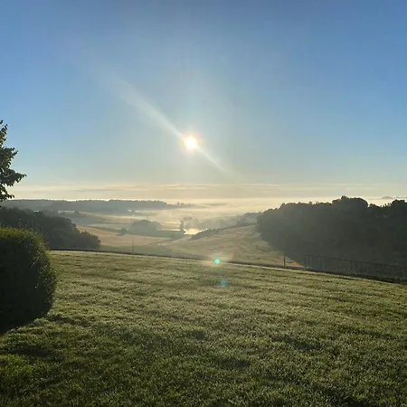 Entier De Charme, Equestre Gers דירה