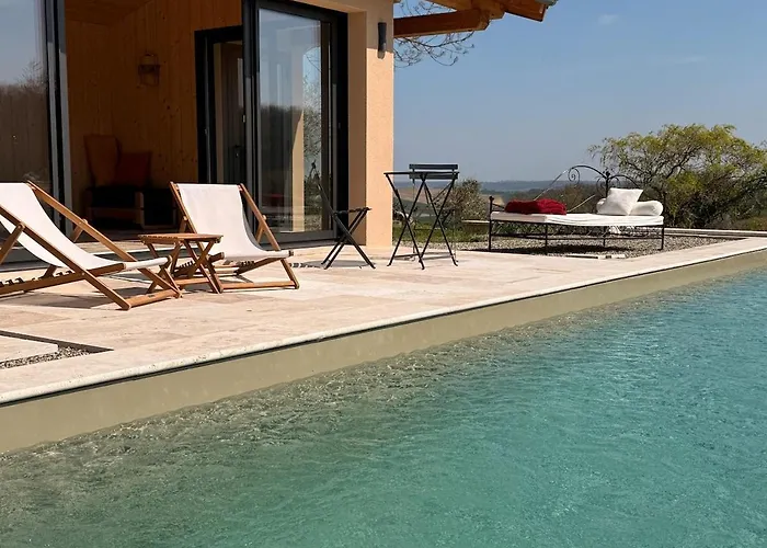 Entier De Charme, Equestre Gers Apartment *