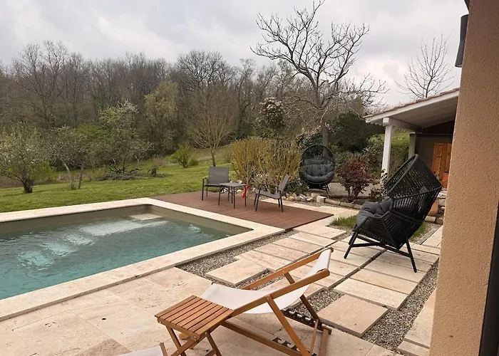 Apartment Entier De Charme, Equestre Gers *