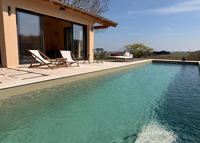 Entier De Charme, Equestre Gers * Flamarens