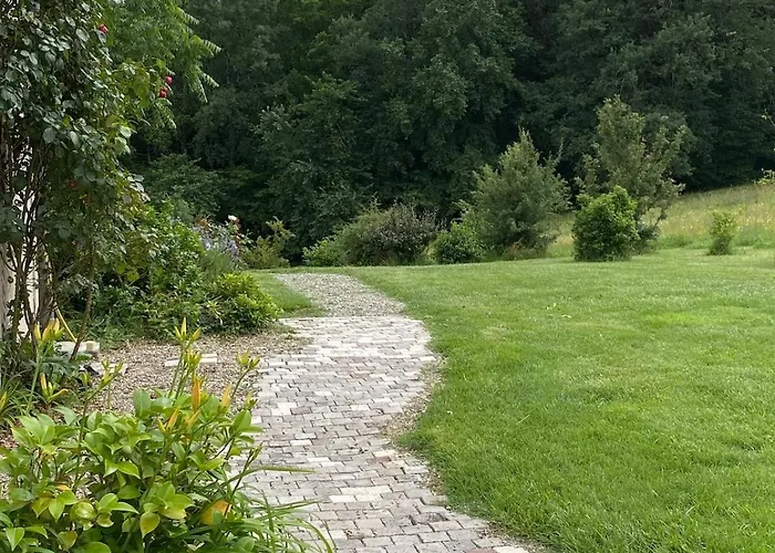 Entier De Charme, Equestre Gers * Flamarens