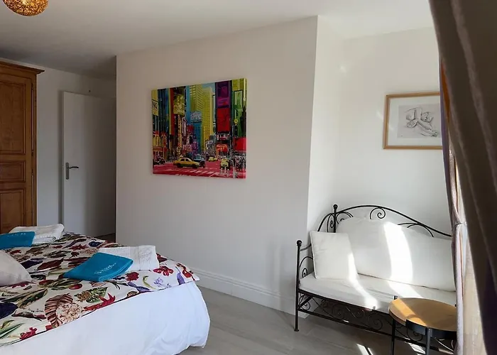 Apartment Entier De Charme, Equestre Gers