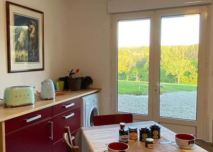 Apartment Entier De Charme, Equestre Gers