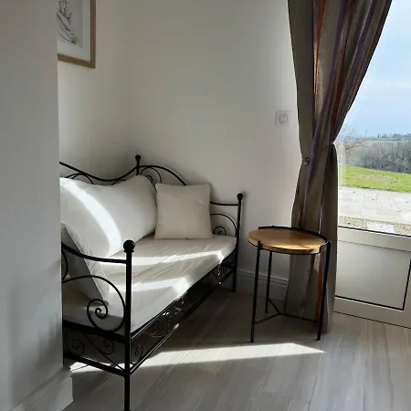 Appartement Entier De Charme, équestre Gers