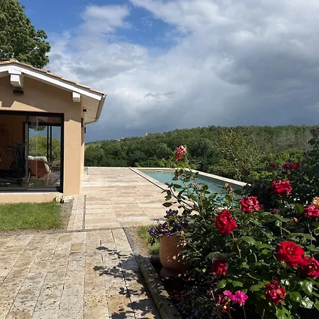 Entier De Charme, équestre Gers Appartement