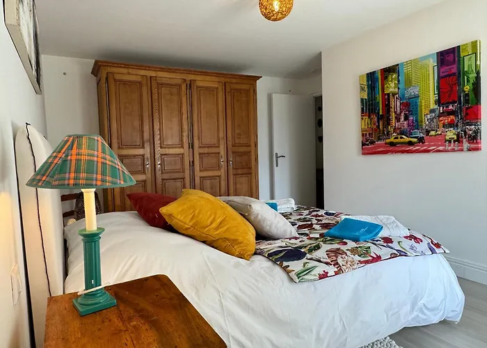 Entier De Charme, Equestre Gers