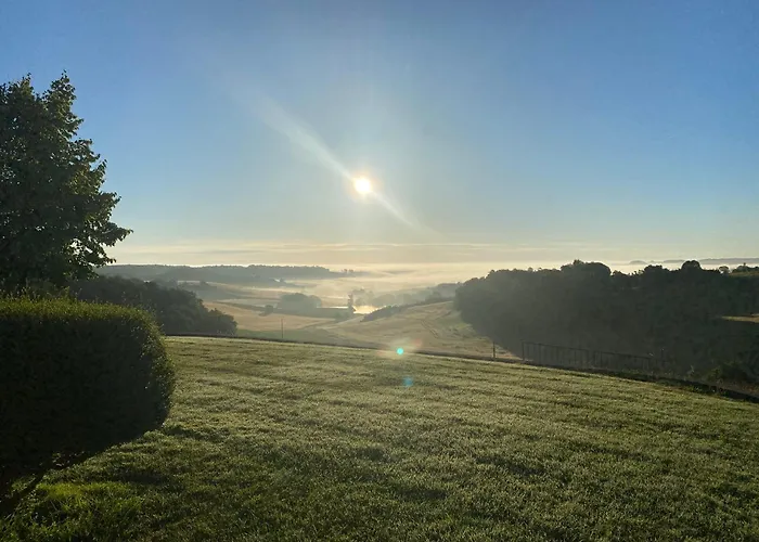 Entier De Charme, Equestre Gers アパート