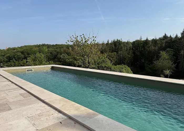 Entier De Charme, Equestre Gers * Flamarens