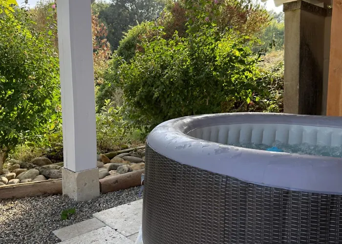 Entier De Charme, équestre Gers Appartement *