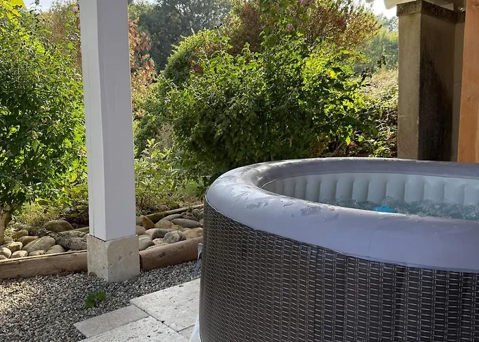 Entier De Charme, Equestre Gers *